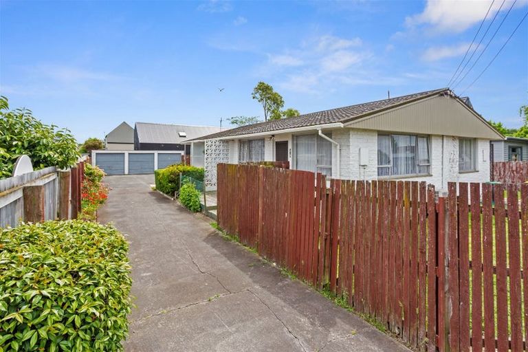 Photo of property in 2/537 Hereford Street, Linwood, Christchurch, 8011