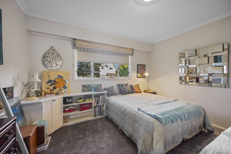 Photo of property in 13 Lighthouse Road, Bluff Hill, Napier, 4110