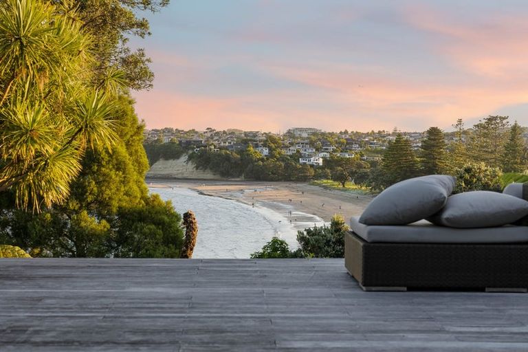 Photo of property in 5a Clifton Road, Browns Bay, Auckland, 0630