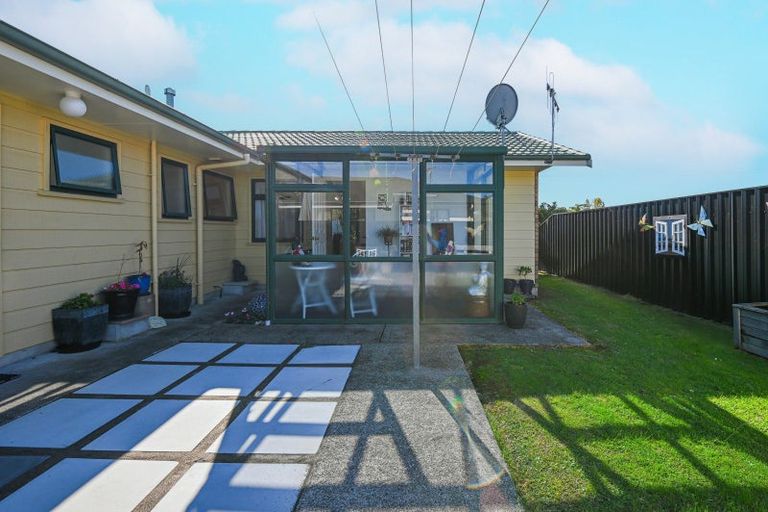 Photo of property in 1 Belgrove Drive, Waipukurau, 4200