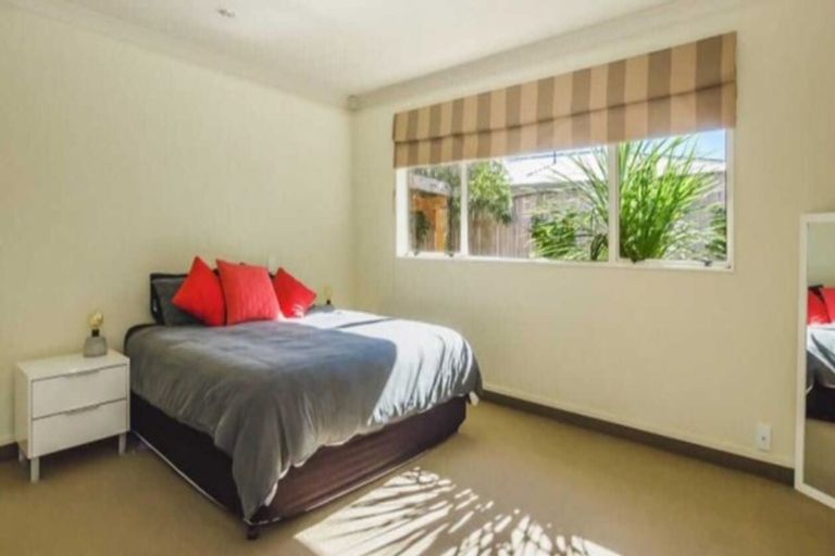 Photo of property in 34 Regent Drive, Paraparaumu Beach, Paraparaumu, 5032