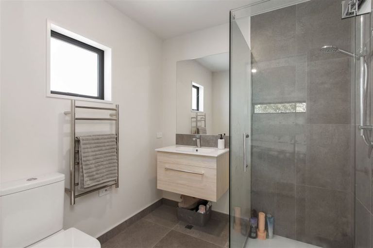 Photo of property in 16a Champion Street, Edgeware, Christchurch, 8013