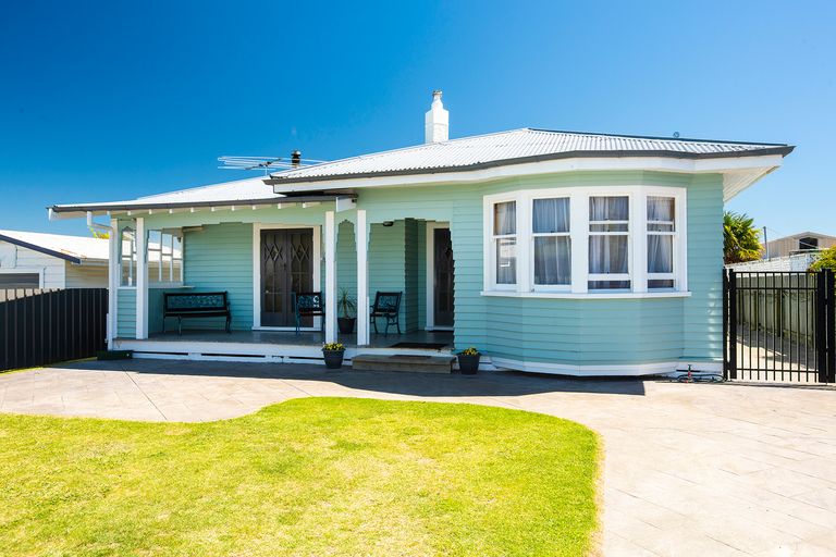 Photo of property in 25 Cook Street, Te Hapara, Gisborne, 4010