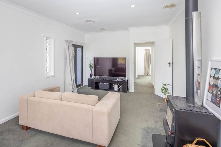 Photo of property in 122 Maeroa Road, Maeroa, Hamilton, 3200
