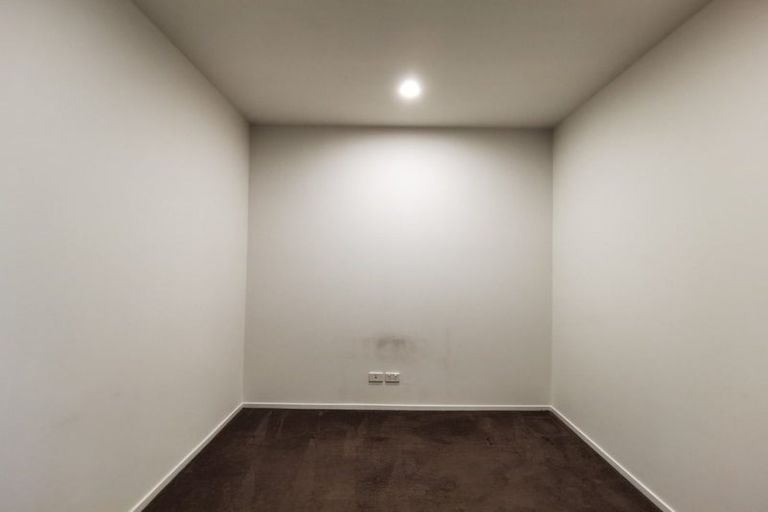 Photo of property in 106/102 Pakuranga Road, Pakuranga, Auckland, 2010