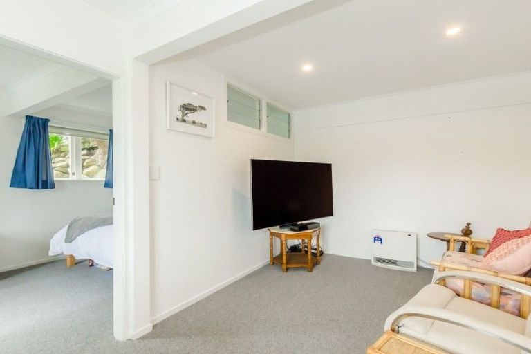 Photo of property in 388 Kapiti Road, Paraparaumu Beach, Paraparaumu, 5032