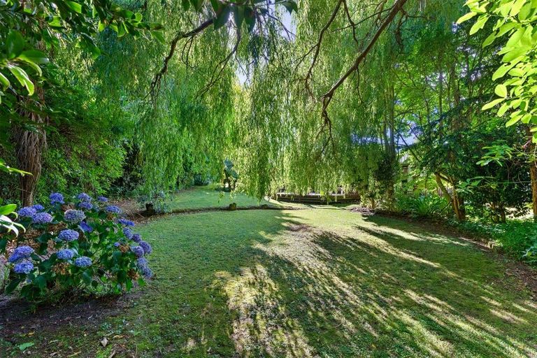 Photo of property in 16 Lupin Road, Otaki, 5512