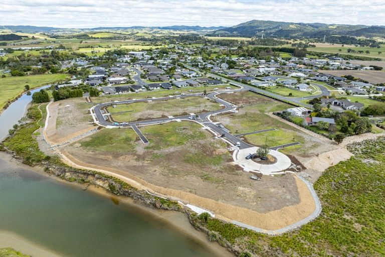 Photo of property in 38 Ferry Road, Waipu, 0510