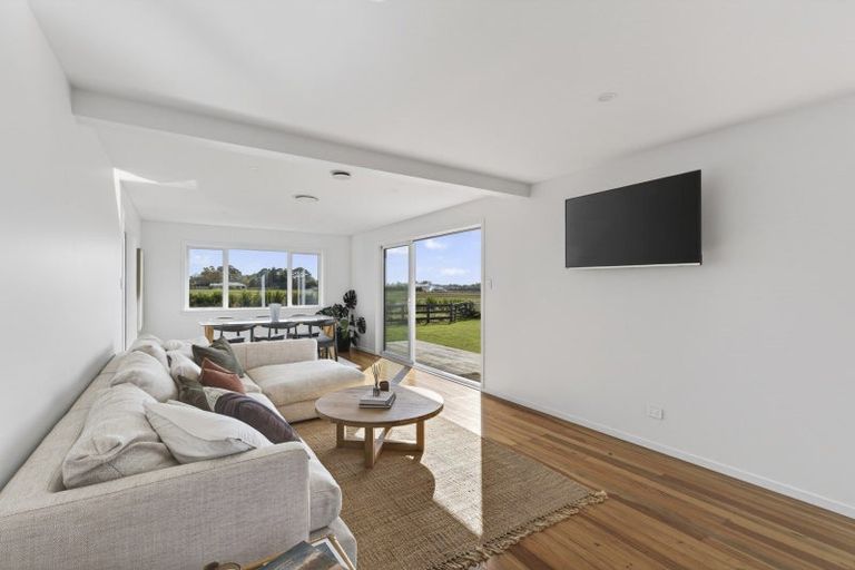 Photo of property in 29 Matarikoriko Road, Brixton, Waitara, 4382