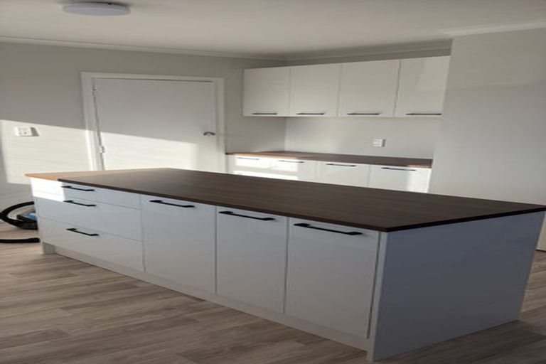 Photo of property in 43b Hinemoa Street, Levin, 5510