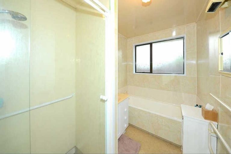 Photo of property in 5 Peebles Drive, Hei Hei, Christchurch, 8042