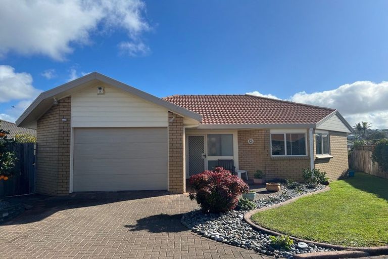 Photo of property in 6/23 Lakeside Drive, Orewa, 0931