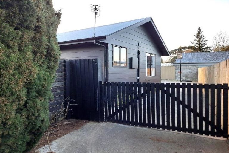 Photo of property in 55c Newnham Street, Rangiora, 7400