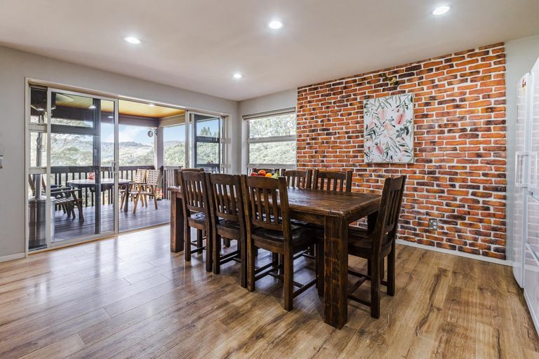 Photo of property in 158 Judge Richardson Drive, Opaheke, Papakura, 2584