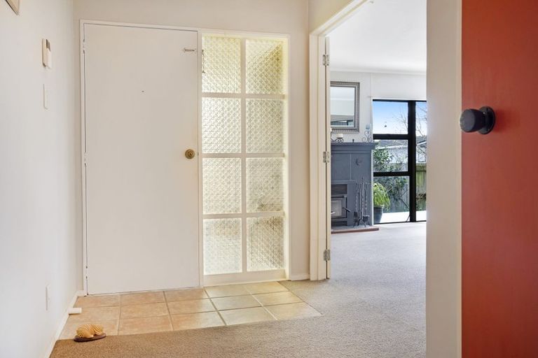 Photo of property in 3 Revell Court, Pukekohe, 2120