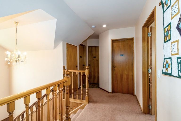 Photo of property in 27 Melmore Terrace, Cromwell, 9310