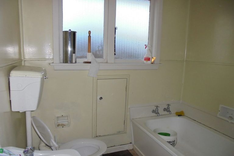 Photo of property in 2/944 Colombo Street, St Albans, Christchurch, 8014