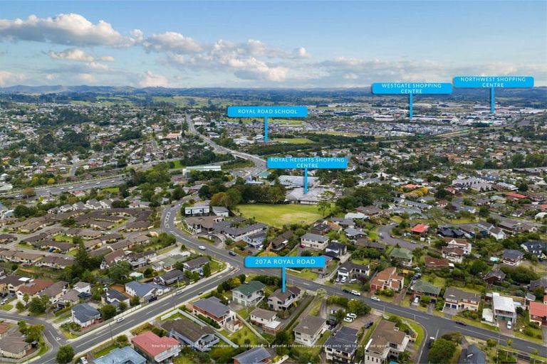 Photo of property in 207 Royal Road, Massey, Auckland, 0614