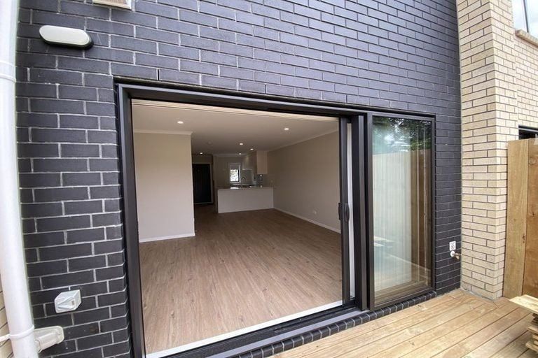 Photo of property in 15/125b Metcalfe Road, Ranui, Auckland, 0612