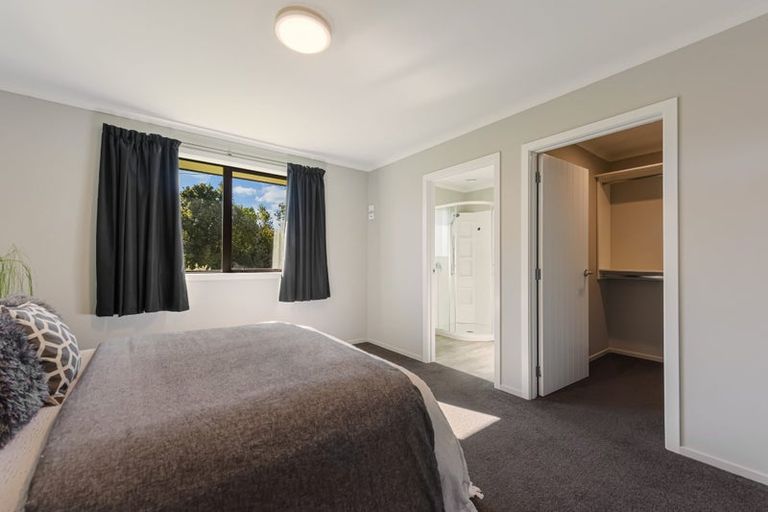 Photo of property in 10 Les Wakefield Road, Mapua, 7005