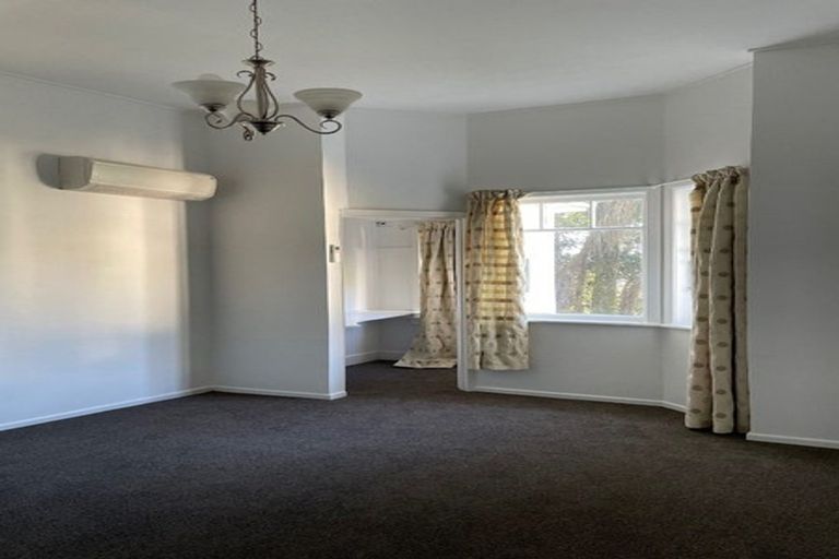 Photo of property in 85 Todman Street, Brooklyn, Wellington, 6021