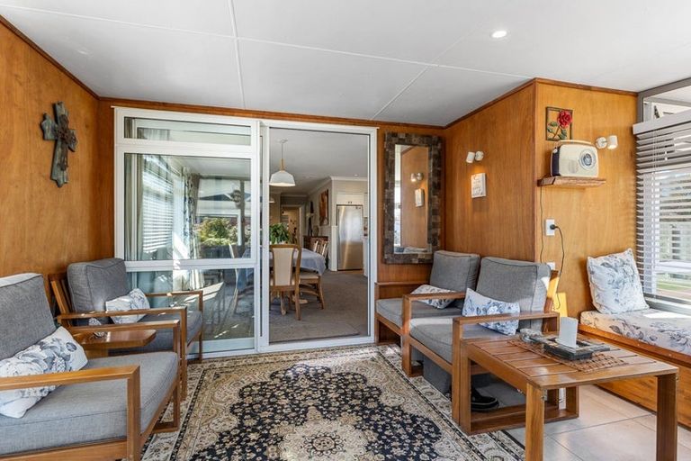 Photo of property in 11 School Road, Riverlands, Blenheim, 7274