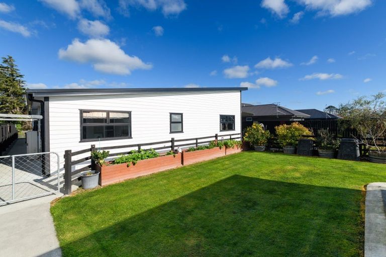 Photo of property in 1a Sherwill Street East, Feilding, 4702