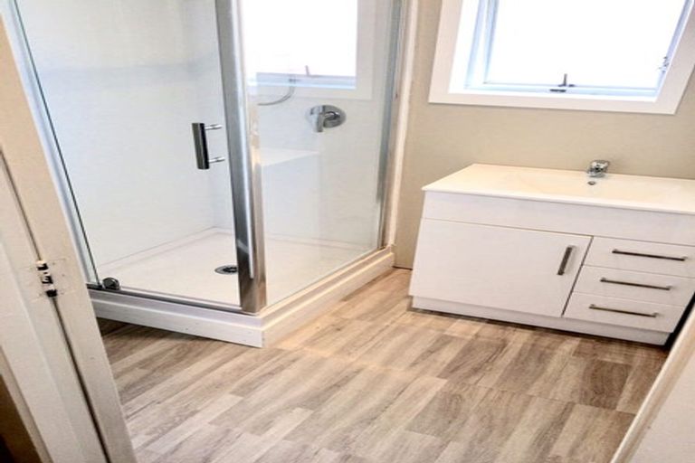 Photo of property in 6u1 Snead Place, Hamilton East, Hamilton, 3216