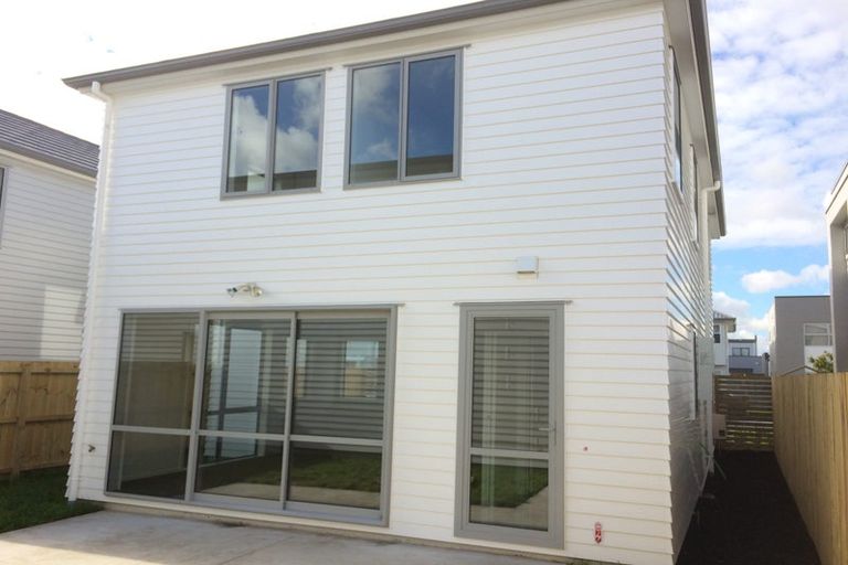 Photo of property in 42 Treestump Road, Takanini, 2112