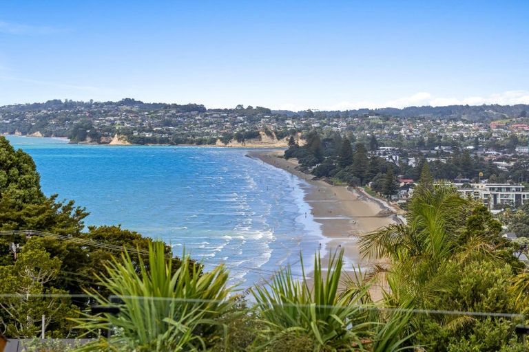 Photo of property in 10 Hillcrest Road, Hatfields Beach, Orewa, 0931