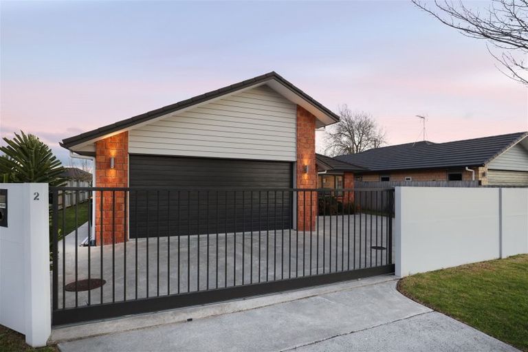 Photo of property in 2 Southbrook Close, Glenview, Hamilton, 3206