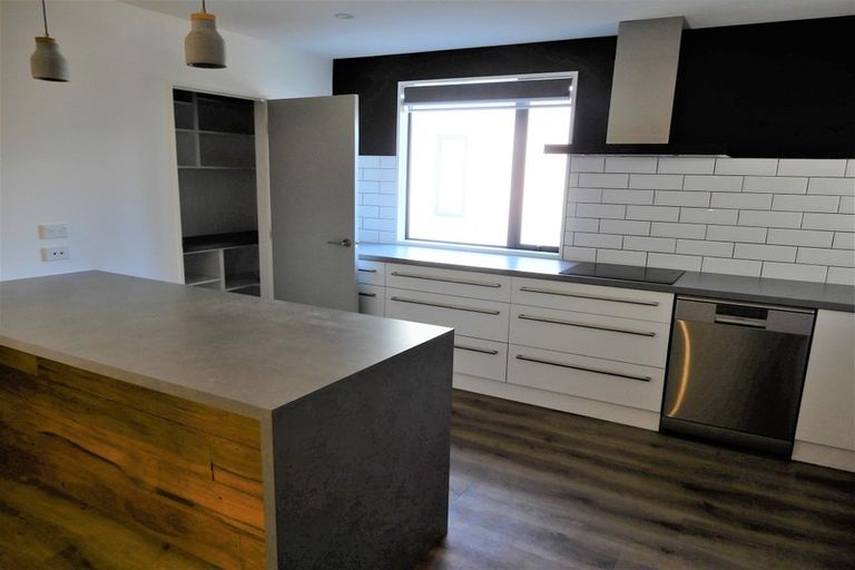 Photo of property in 79a Mandeville Street, Riccarton, Christchurch, 8011