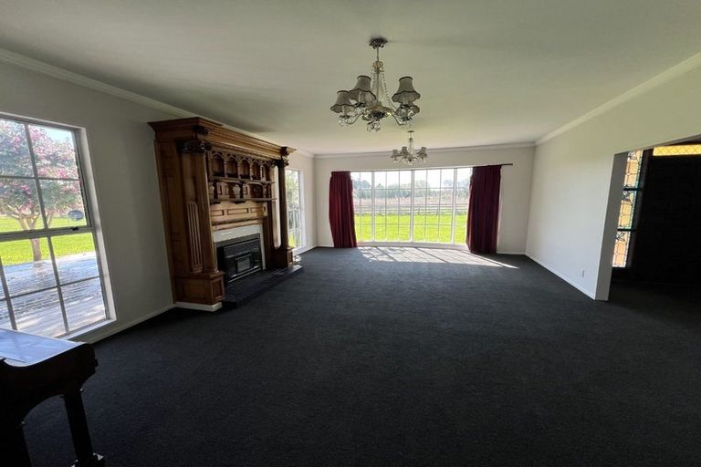 Photo of property in 295 Wooldridge Road, Harewood, Christchurch, 8051