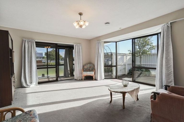 Photo of property in 12b Buss Street, Rangiora, 7400