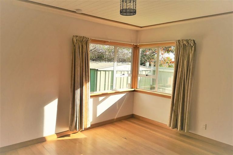 Photo of property in 1 Freyberg Avenue, Stoke, Nelson, 7011
