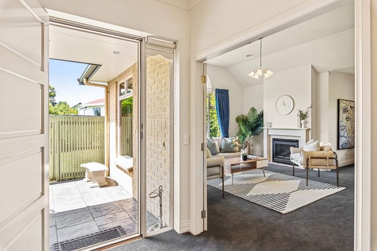 Photo of property in 2b Maple Lane, Waikanae, 5036