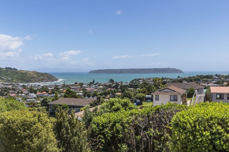 Photo of property in 8 Rothwell Street, Titahi Bay, Porirua, 5022
