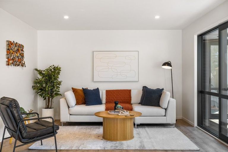 Photo of property in 11 Magnolia Drive, Springlands, Blenheim, 7201