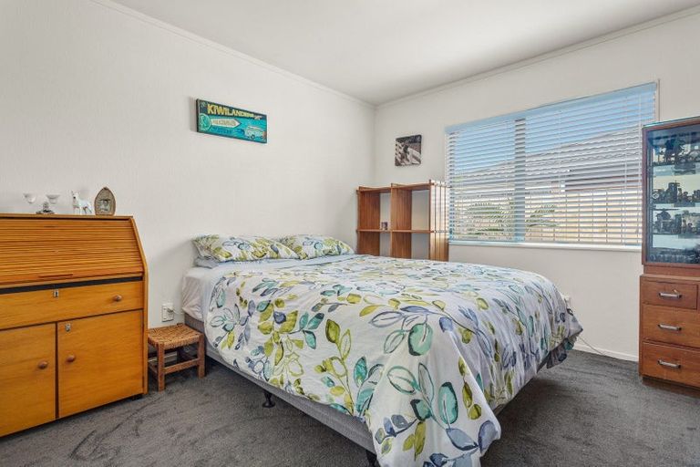 Photo of property in 9 Edgewater Grove, Whakatane, 3120