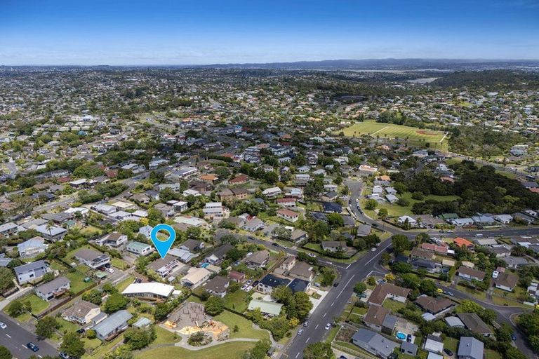 Photo of property in 10a Felicity Place, Unsworth Heights, Auckland, 0632