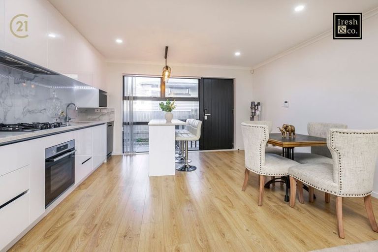 Photo of property in 24b Laureston Avenue, Papatoetoe, Auckland, 2025
