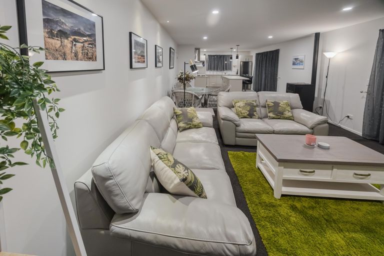 Photo of property in 10 Bute Street, Moeraki, 9482