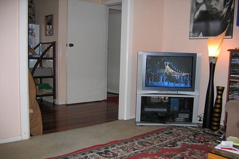 Photo of property in 8 Mark Avenue, Paparangi, Wellington, 6037