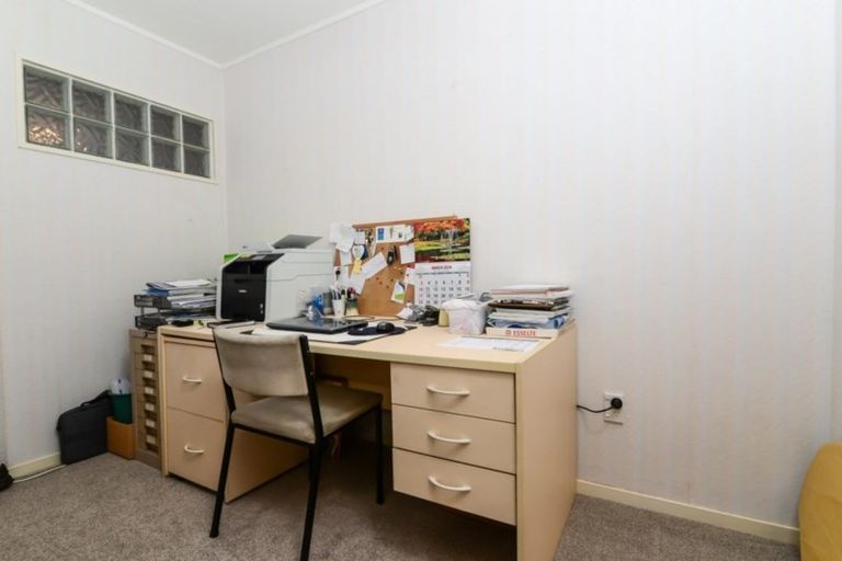 Photo of property in 2 Sunny Dale, Western Heights, Hamilton, 3200
