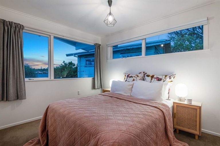 Photo of property in 7 Madison Place, Forrest Hill, Auckland, 0620