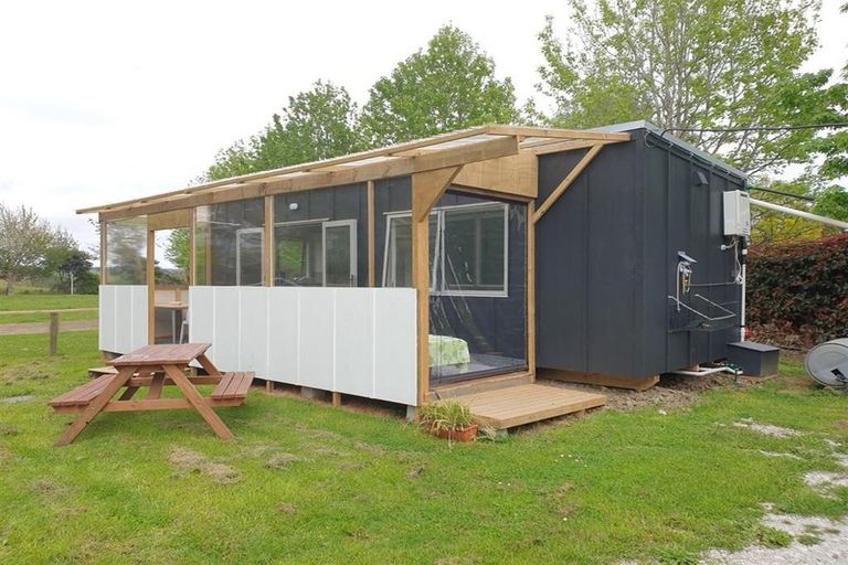 Photo of property in 152 Rimmer Road, Helensville, 0875