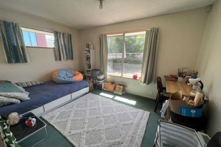 Photo of property in 27 Peverel Street, Riccarton, Christchurch, 8041