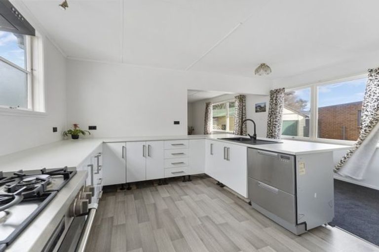 Photo of property in 93 Wilson Street, Hawera, 4610