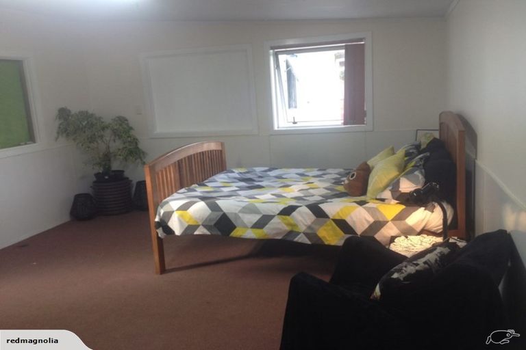 Photo of property in 36 Orowaiti Road, Westport, 7825