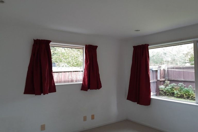 Photo of property in 27 Staveley Street, Avonhead, Christchurch, 8042